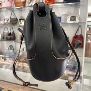 ロエベ 販売】これからの季節、身軽なコーデにピッタリ👜LOEWE/バルーンバッグが入荷中です🤗 - 質屋かんてい局 盛岡店