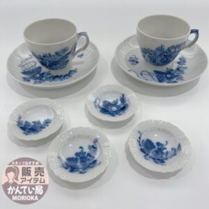 【ブランド　販売】手描きが美しいROYAL COPENHAGENの陶器をご紹介☕💞