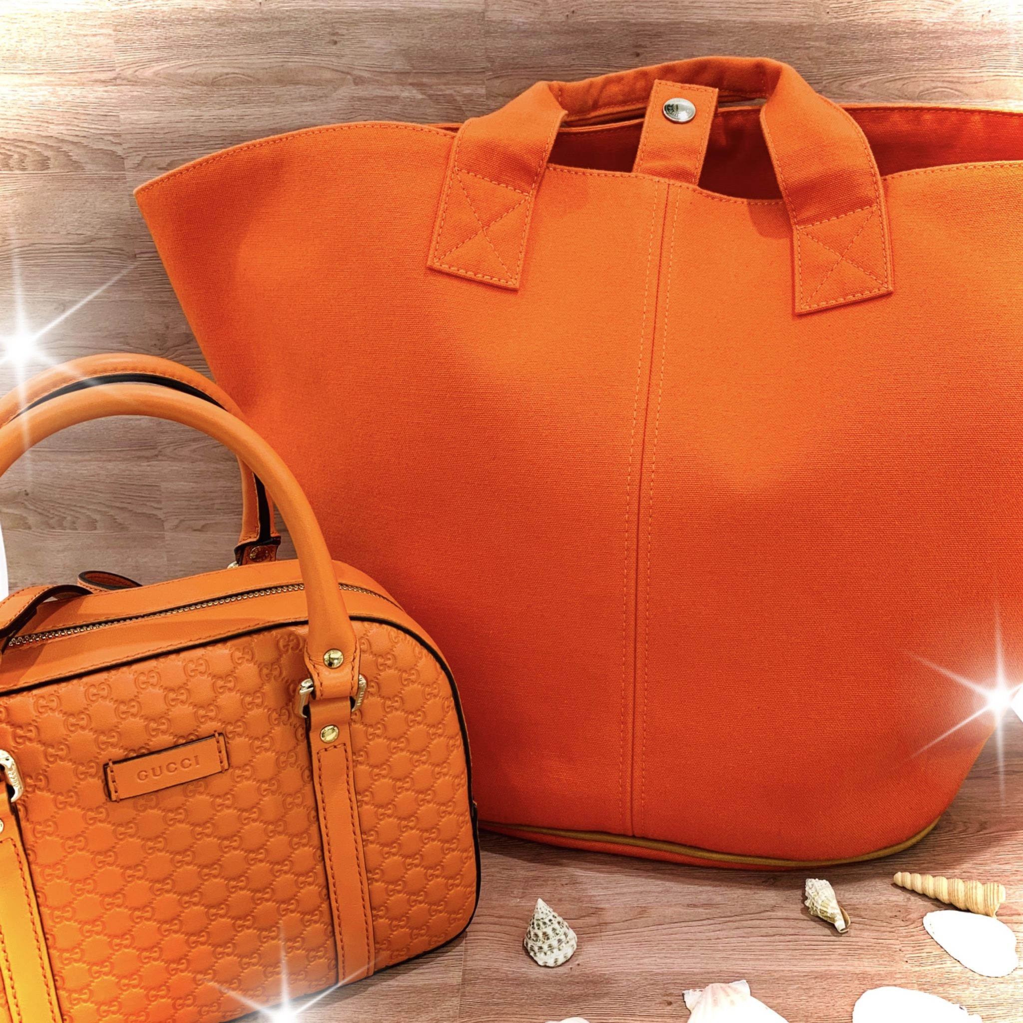 【ブランド　販売　盛岡】いよいよ8月!!夏らしいオレンジのバッグはいかがですか？