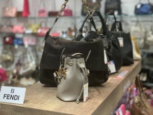 【ブランド 販売 盛岡】ブーム再燃!FENDIのバッグがオススメです♪