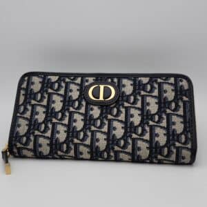 【買取 入荷 盛岡 クリスチャンディオール Christian Dior 】クリスチャンディオール 30 Montaigne Voyageur スリムロングウォレット  を盛岡市のお客様よりお買取させていただきました！