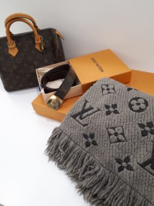 LOUIS VUITTON　モノグラム