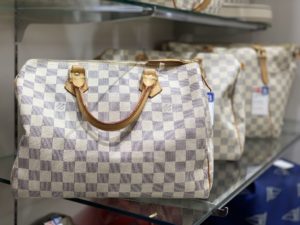 LOUIS VUITTON ダミエ・アズール