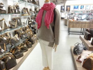 【盛岡　アパレル　販売】ブランド衣料も販売しています！