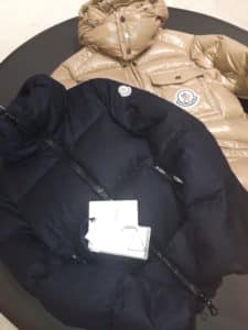 【盛岡　MONCLER　買取】メンズ・レディースダウンジャケットをお買い取り！