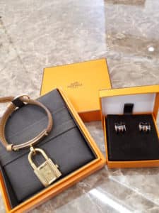【エルメス　HERMES　ケリーウォッチ　ポップアッシュピアス】をお買取させて頂きました！
