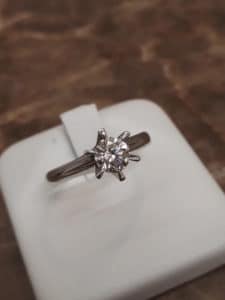 【ダイヤモンド　プラチナリング】を盛岡市のお客様より買取させていただきました！