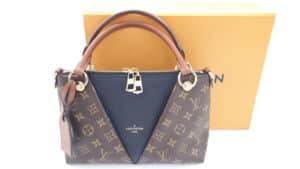 【ルイヴィトン LOUIS VUITTON M43976 VトートBB】を盛岡市のお客様よりお買取させていただきました!