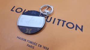 【LOUIS VUITTON M64169 ポルトクレ インストーレ】を盛岡市のお客様よりお買い取りさせていただきました!