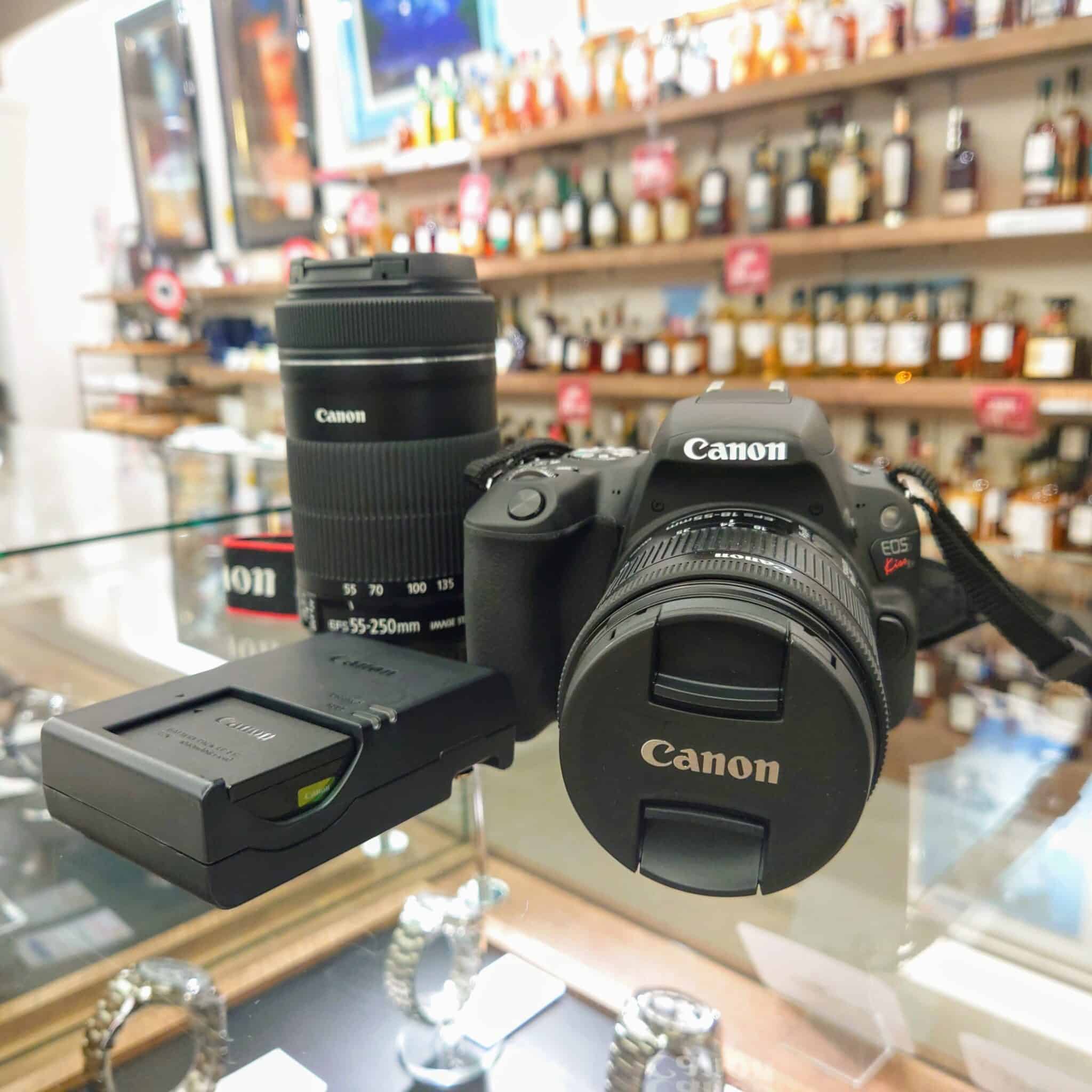 【カメラ　販売】Canon EOS Kiss X9 デジタル一眼レフカメラ入荷しました📸