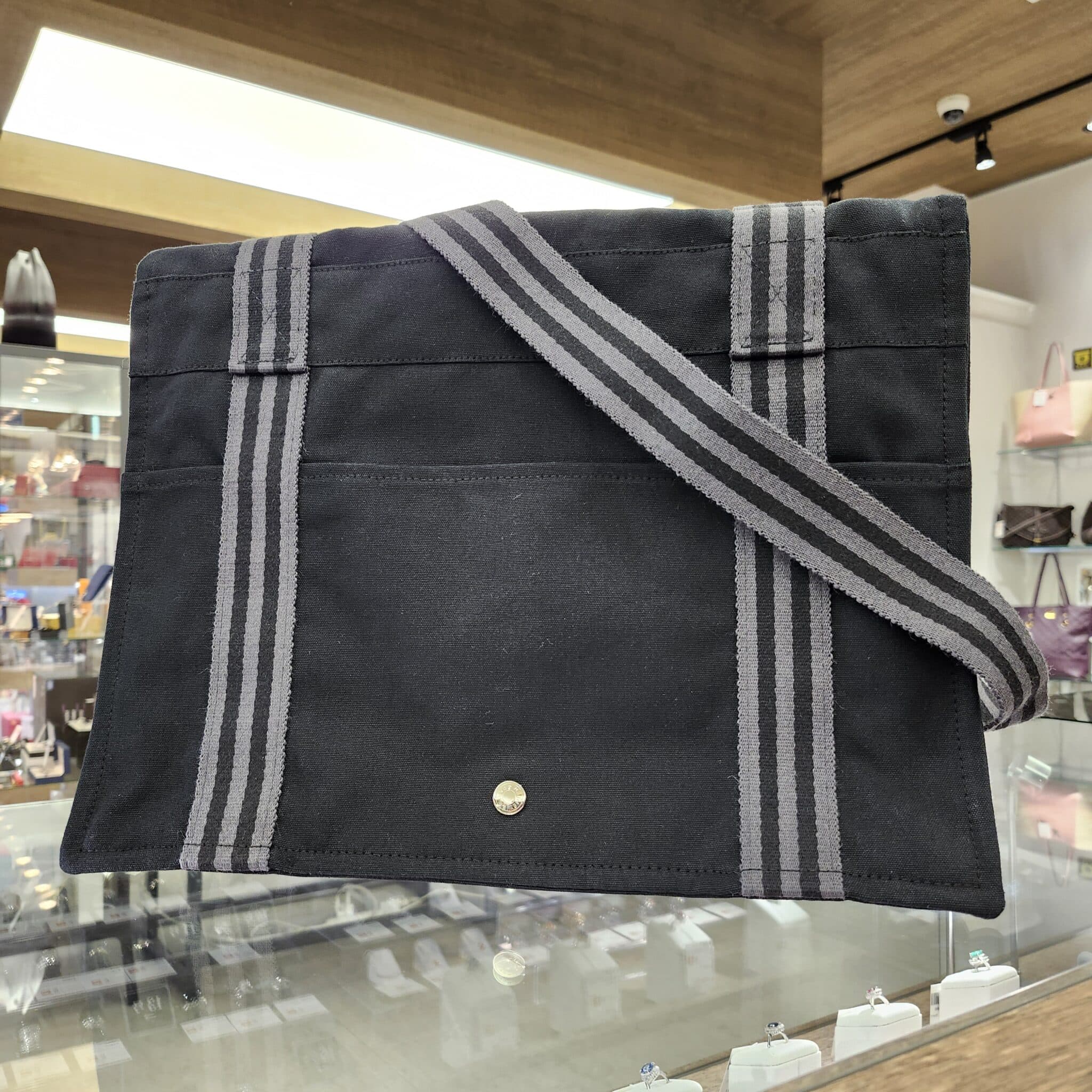 【買取 入荷 盛岡 エルメス HERMES】エルメス フールトゥ バサスMM ショルダーバックを盛岡市のお客様よりお買取させていただきました!