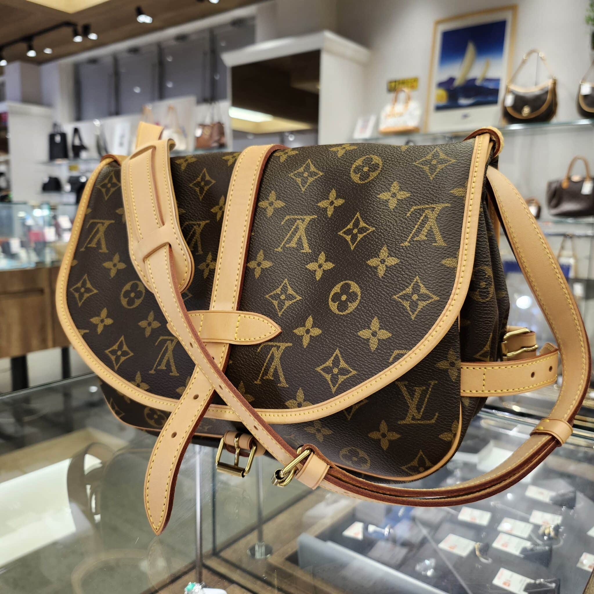 【買取 入荷 盛岡 ルイ・ヴィトン LOUIS VITTON】ルイ・ヴィトン M42256 ソミュール30 を盛岡市のお客様よりお買取させていただきました!