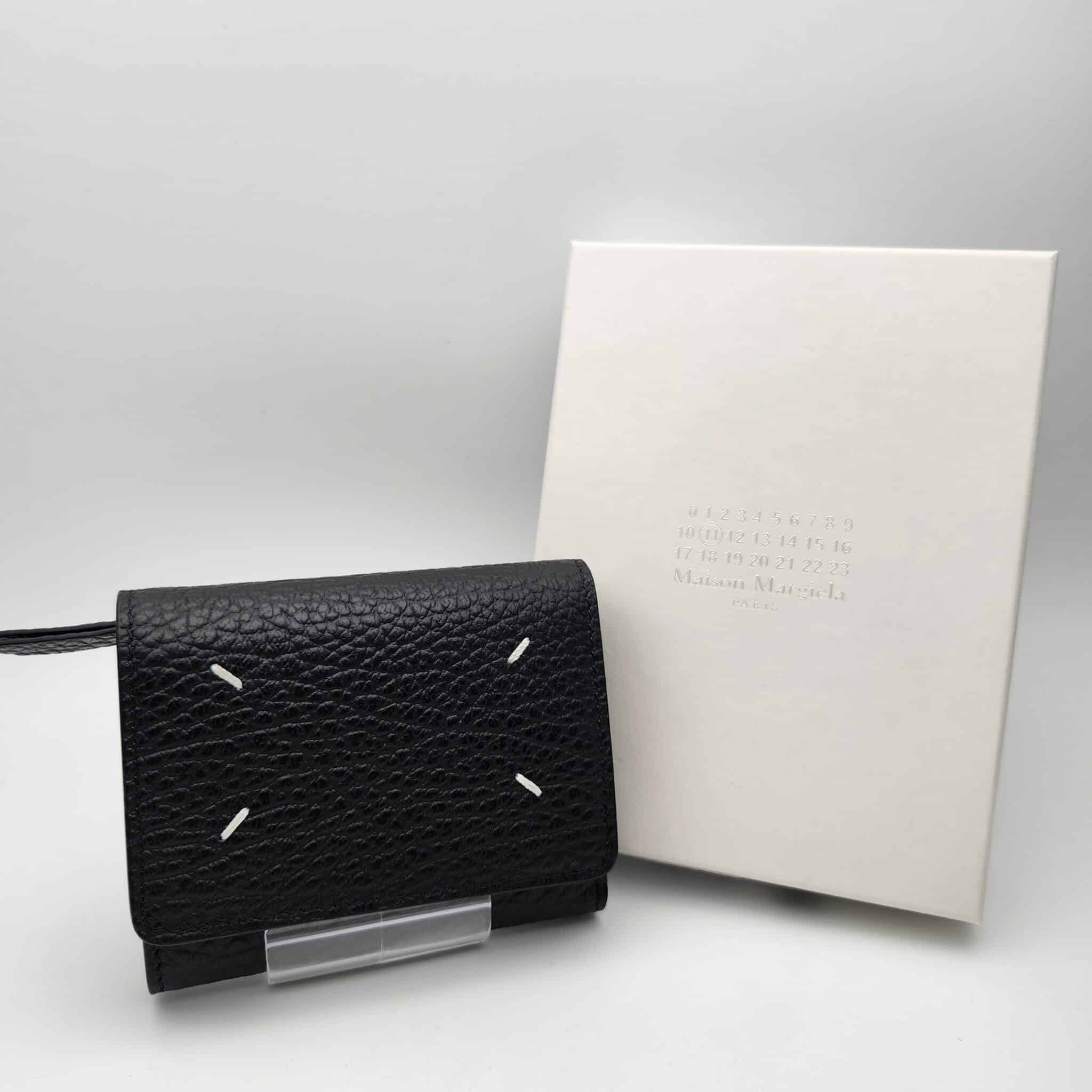 【買取 入荷 盛岡 メゾンマルジェラ Maison Margiela】メゾンマルジェラ 三つ折りコンパクトウォレット SAU3UI0010P4455  を盛岡市のお客様よりお買取させていただきました！