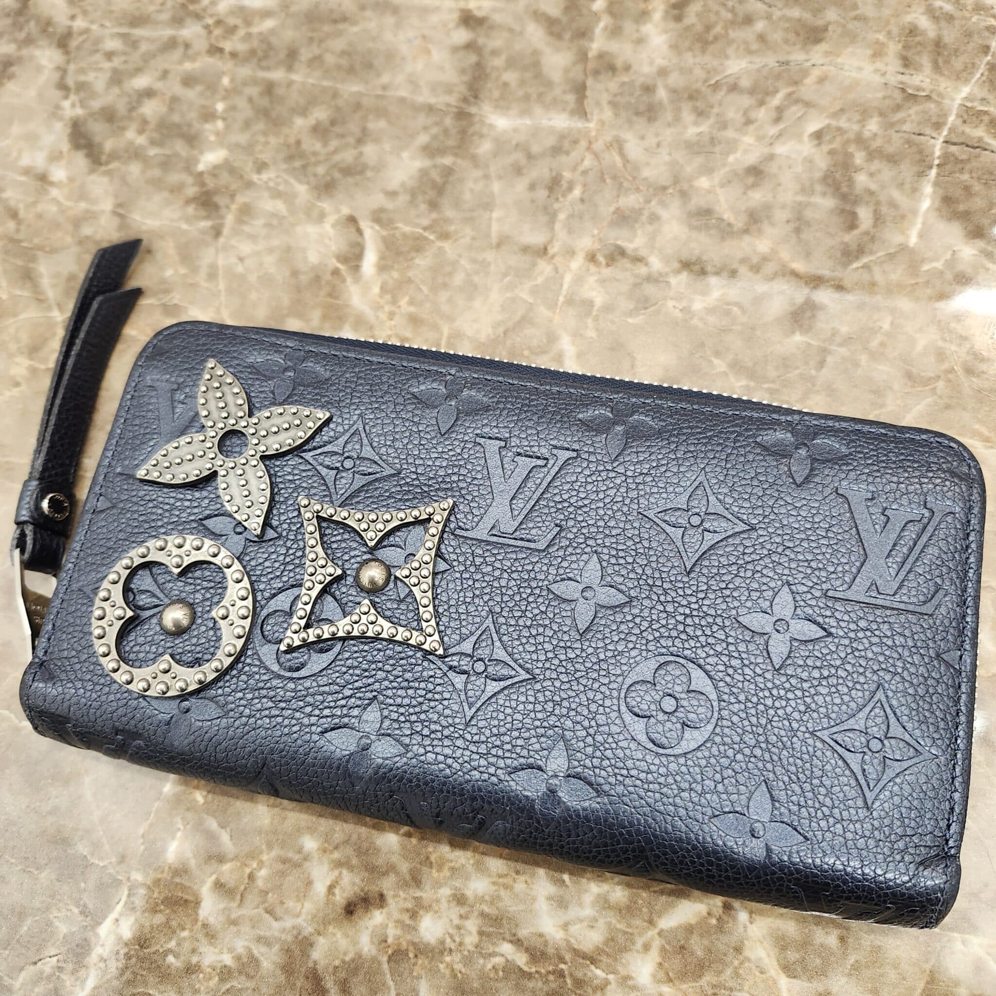 【買取 入荷 盛岡 ルイ ヴィトン LOUIS VUITTON】ルイ ヴィトン　ジッピーウォレット M62069 を盛岡市のお客様よりお買取させていただきました！