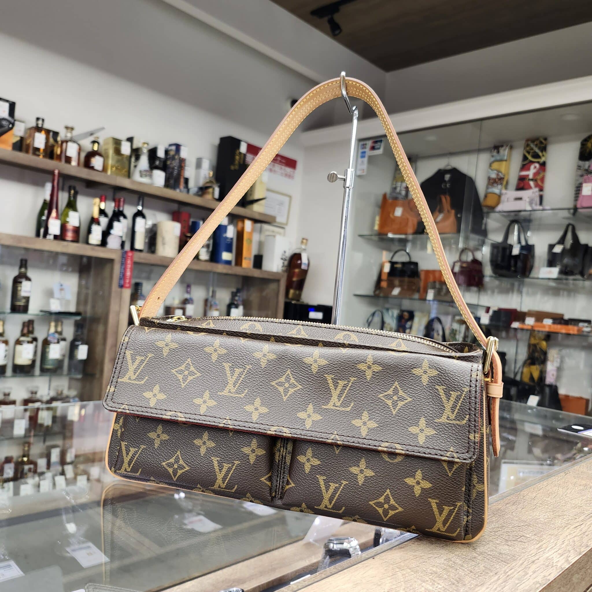 【買取 入荷 盛岡 ルイ ヴィトン LOUIS VUITTON】ルイ ヴィトン　ヴィバシテMM M51164 を盛岡市のお客様よりお買取させていただきました！