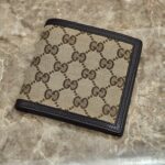 【買取 入荷 盛岡 グッチ GUCCI】グッチ 二つ折り財布 150413  を盛岡市のお客様よりお買取させていただきました！