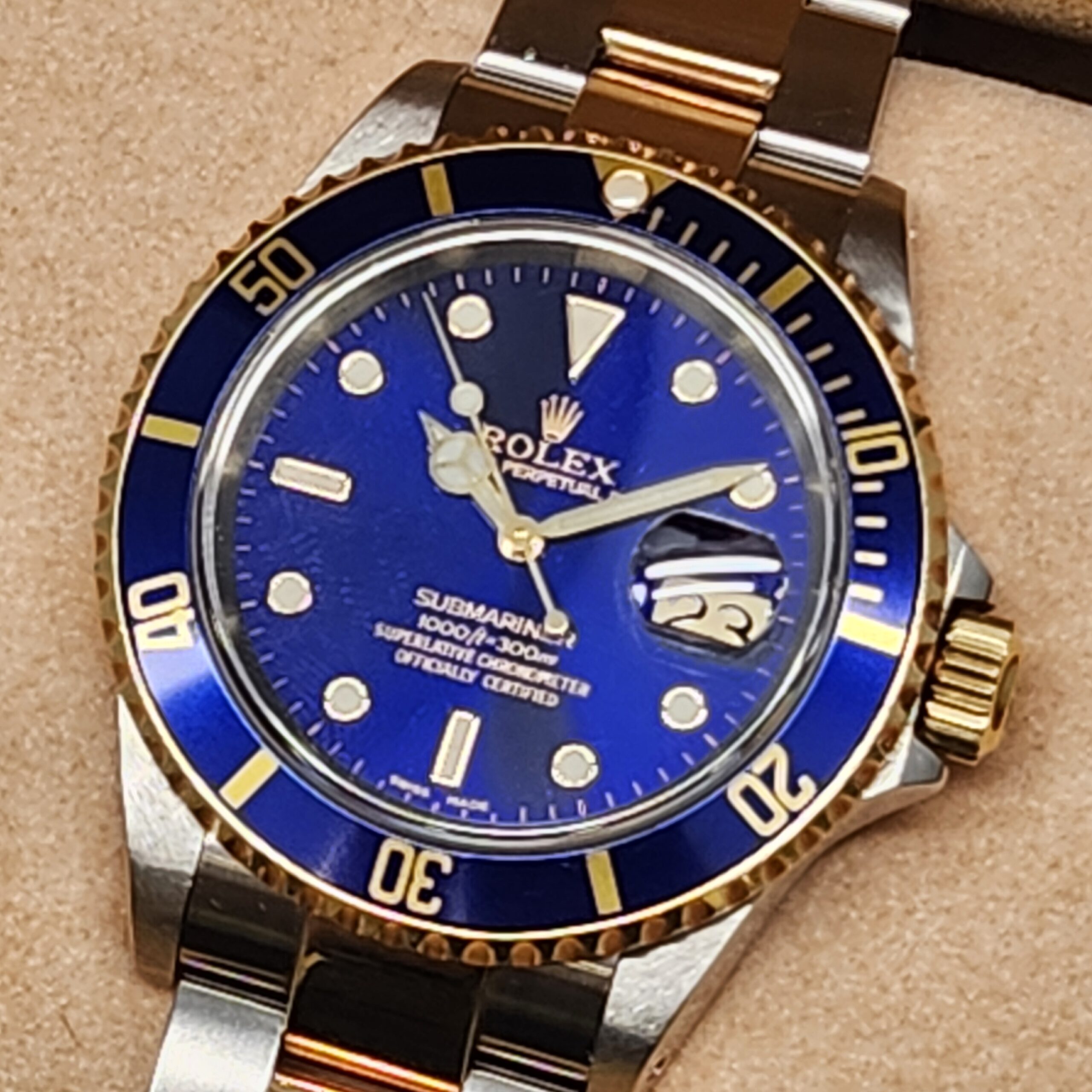 【ROLEX ロレックス 16613 サブマリーナデイト A番 】を盛岡市のお客様からお買取りさせていただきました!