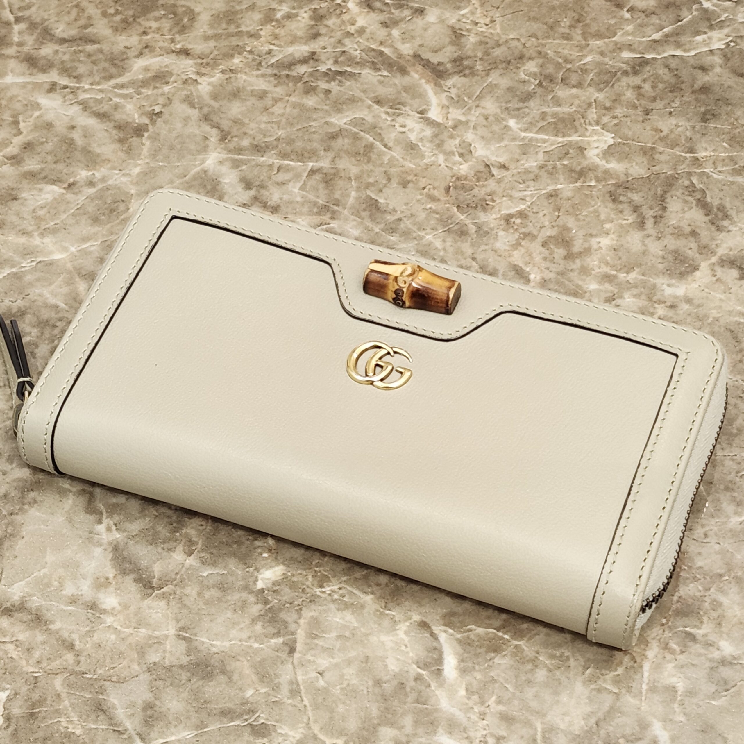 【買取 入荷 盛岡 グッチ GUCCI】グッチ ダイアナジップアラウンドウォレット 658634 を盛岡市のお客様よりお買取させていただきました！