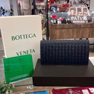 【ボッテガヴェネタ　販売】財布の買い替えには、人気のBOTTEGA VENETA はいかがですか？🤗