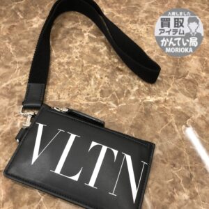 【買取り　盛岡　ブランド】ヴァレンティノ・ガラヴァーニ ネックホルダーカードケースをお買取りさせていただきました。
