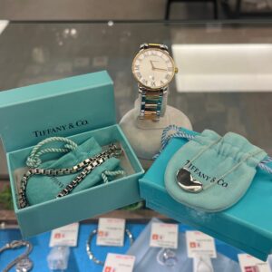 【ブランドジュエリー　販売】暑い夏には涼しげな TIFFANY＆Co. シルバーアクセで決まり💛