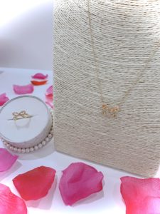 【中古　販売　盛岡】リボンモチーフで素敵女子に♡