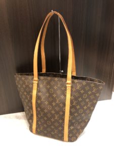 【ルイ･ヴィトン　モノグラム　サックショッピング　Ｍ51108】を盛岡市のお客様よりお買取させていただきました！