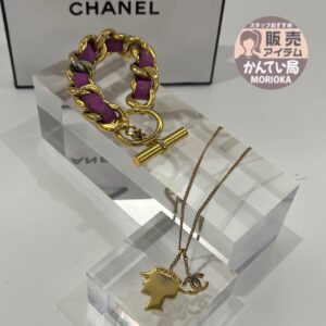 【シャネル 販売】存在感バツグン💖レトロさが逆に新しいCHANELのヴィンテージアクセサリー✨👑