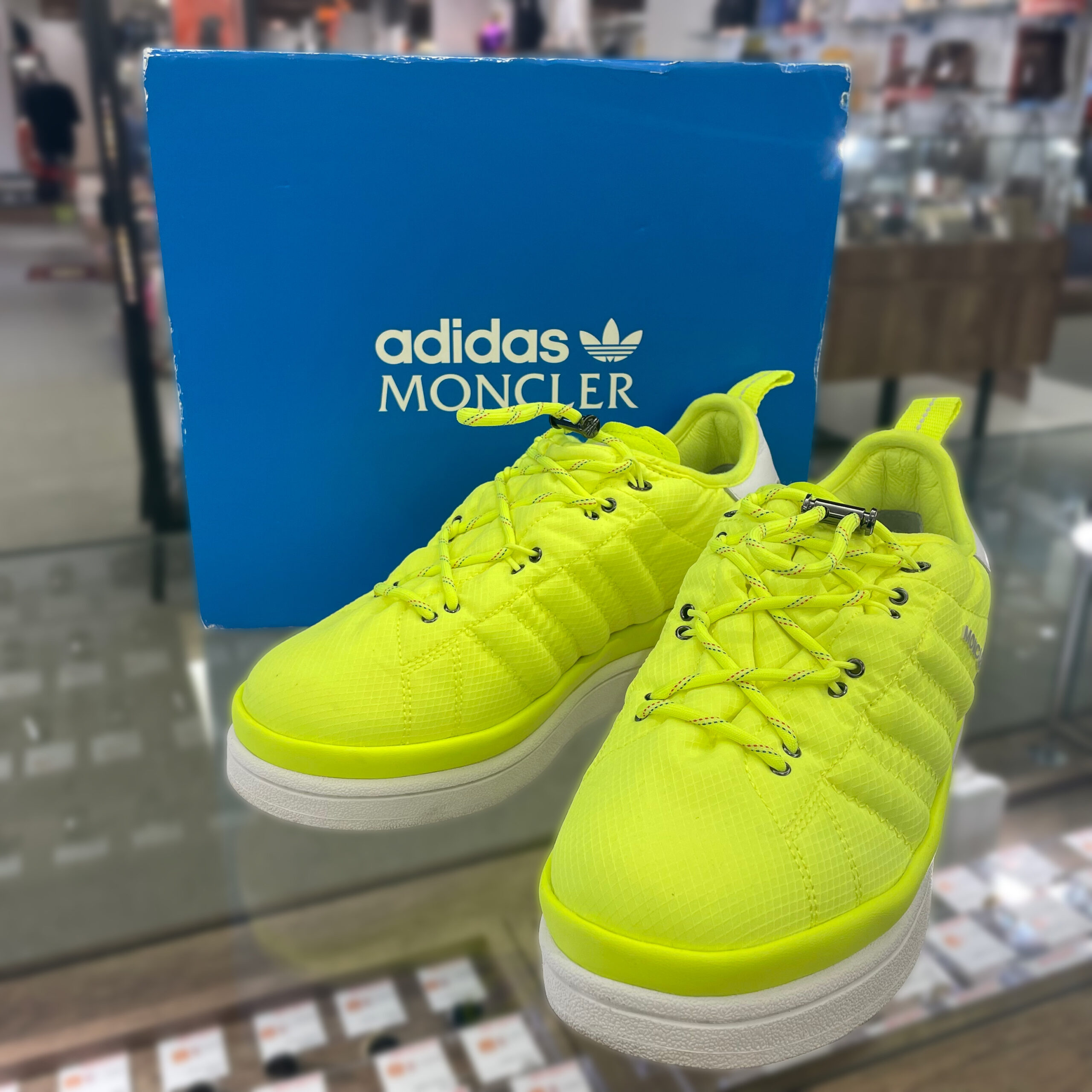 【アパレル 販売】9月ラストは足元から気分をチェンジ！MONCLER×adidasのコラボスニーカー💛💛