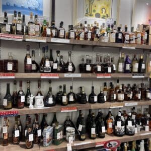 【お酒　販売】かんてい局盛岡店は各国の珍しいお酒を豊富に取り揃えております🥃