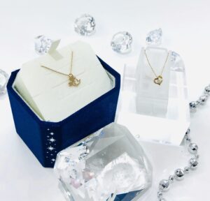 【ジュエリー　販売】首元のオシャレに！！プチプライスで購入できるジュエリー『4℃』✨