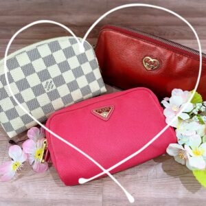 【ブランド　販売　盛岡】バッグの中をスッキリと♡おすすめブランドポーチ♪