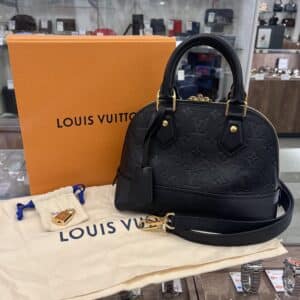 【ルイヴィトン　販売】幅広いシーンで活躍できる素敵なバッグ😍ネオアルマBBが入荷中です。