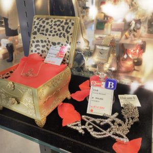 【盛岡 ブランド 販売】VivienneWestwood　アクセサリー