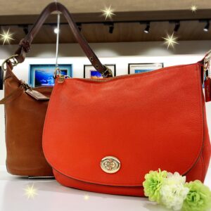 【COACH　販売　盛岡】コーディネートにも合わせやすい♪COACH コーチのショルダーバッグ