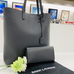 【ブランド 販売 盛岡】お揃いで持ちたい♡SAINT LAURENT サンローランのバッグ&ウォレット
