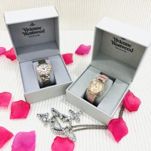 【時計 販売 盛岡】ベルトタイプで使い分け ヴィヴィアンウエストウッド腕時計