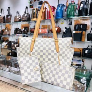 【ルイヴィトン　買取　盛岡】只今、『ルイヴィトン ダミエ・アズール』買取強化実施中✨