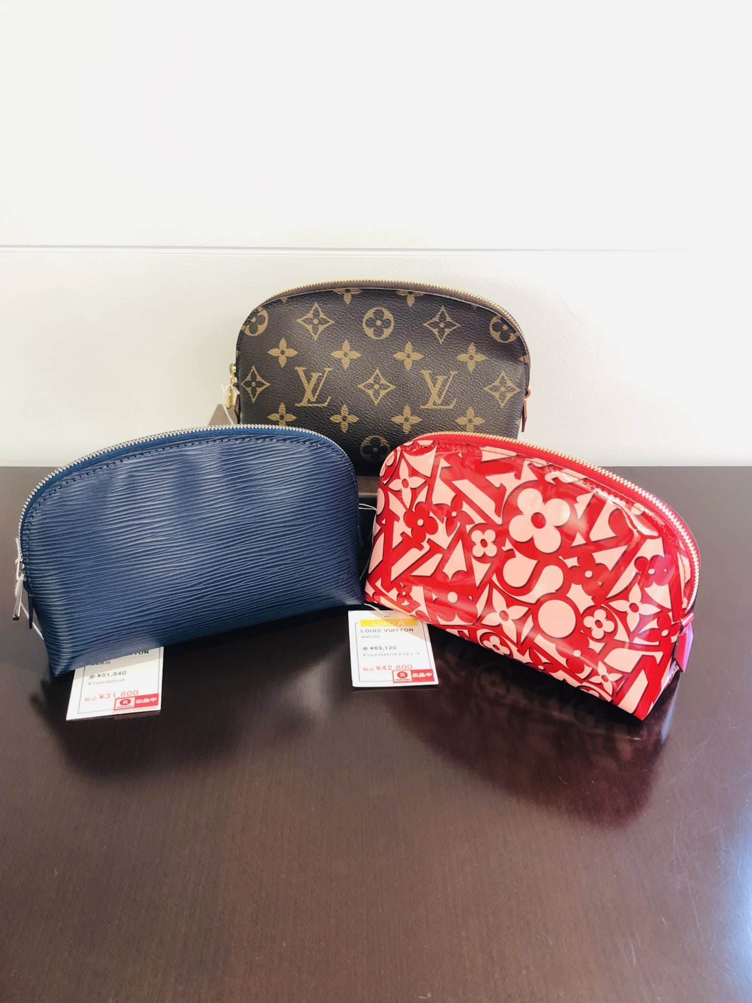 【盛岡　ルイヴィトン　販売】LOUIS VUITTON　ポシェットコスメティック