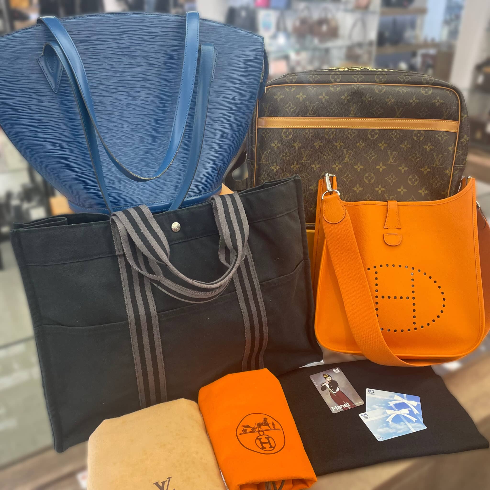 【ブランド 買取 盛岡】 ブランド品買取10%UPは残すところあと2日‼️昨日お買い取りさせていただいたお品物です😄✨