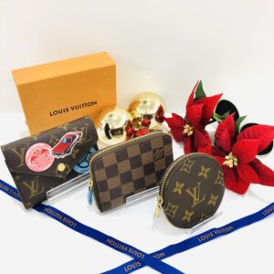 【ルイヴィトン　販売　盛岡】定番人気でギフトなどにもおすすめなコンパクト財布✨