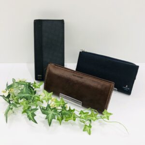 【ブランド 販売 盛岡】大決算セール終了まで残すところあと6日!!メンズ長財布5%OFF✨