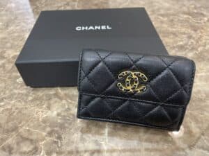 【CHANEL　シャネル　財布　買取　盛岡】CHANEL 19（ディズヌフ）３つ折り財布　AP0727をお買い取りさせていただきました！
