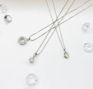 【ジュエリー　販売　盛岡】春コーデに欠かせないジュエリー✨プラチナダイヤネックレスはいかが？