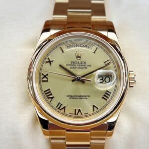 【ロレックス　販売】ROLEX 金無垢 デイデイトが入荷いたしました⌚一見の価値ありです✨