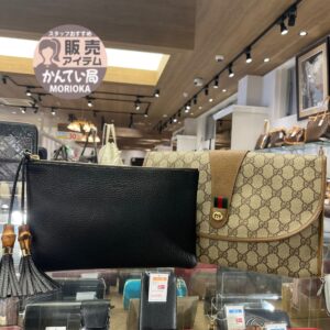 【GUCCI　販売】こなれ感あるグッチのクラッチバッグで身軽にお出かけしませんか😚💞