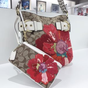 【盛岡 コーチ 販売】COACH　フラワーパッチワーク　ショルダーバッグ