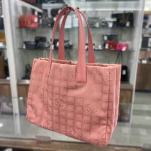 【シャネル 販売】日常に溶け込んでくれる上品さが素敵なニュートラベルライントートMMはいかがですか?