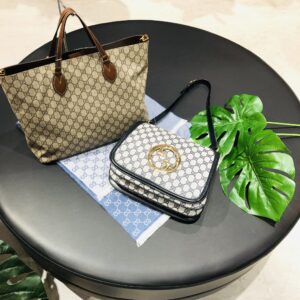 【グッチ　販売　盛岡】GWのお出かけに持ち合わせたい！！バッグ＆ストール
