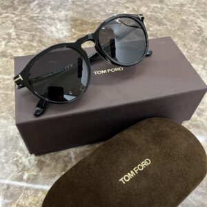【TOM FORD トムフォード　TF904－F　サングラス】を盛岡市のお客様よりお買取りさせていただきました！